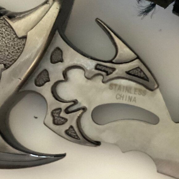 Ace Martial Arts Supply Draco Twin Fantasy Dagger Set, Silver Stainless China - Picture 10 of 14